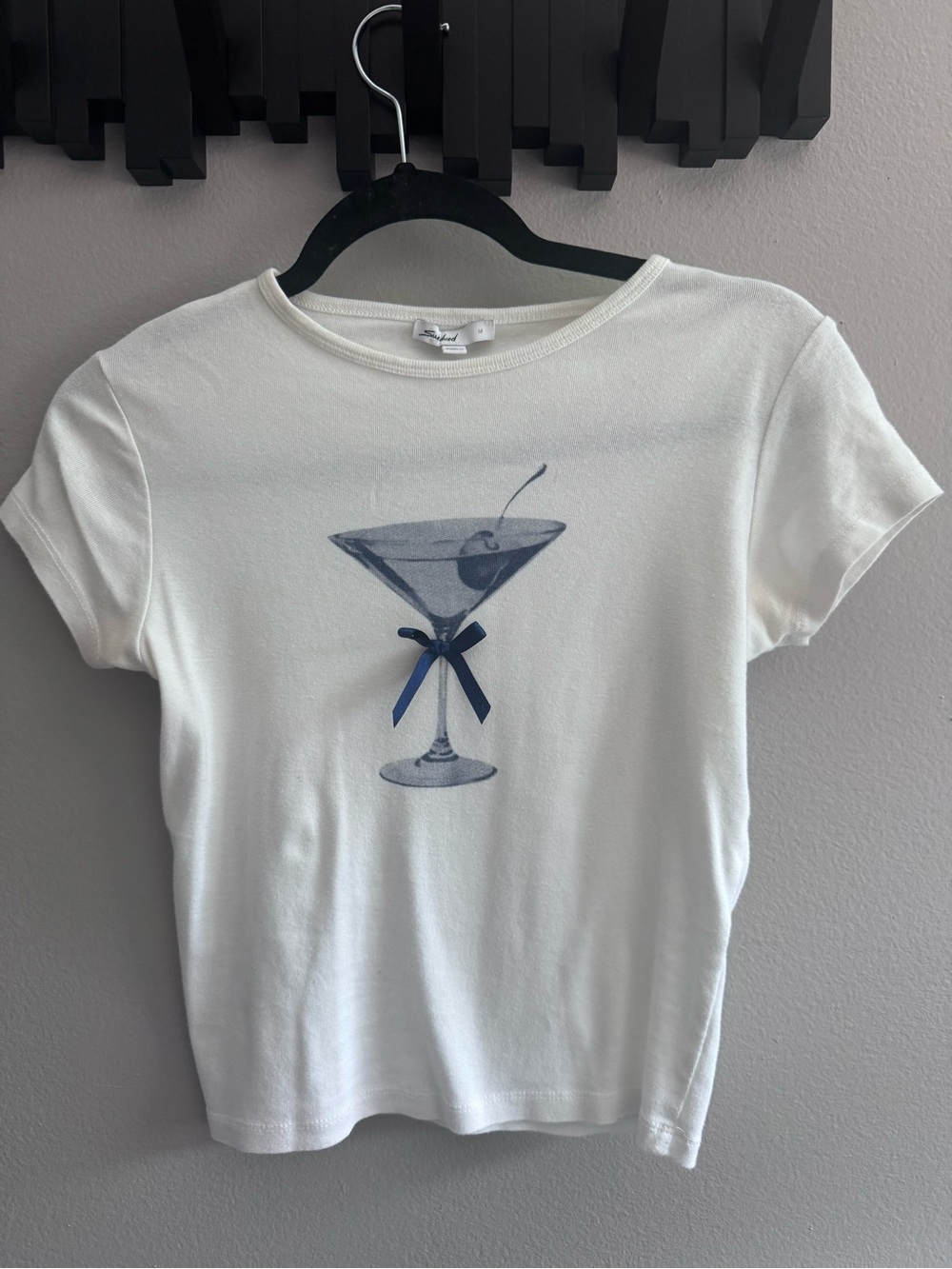 Subdued White Tee with Martini Graphic and Navy Bow Sz. Med